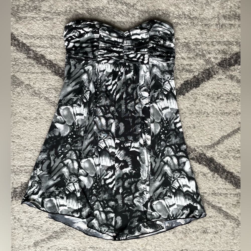 Charlotte Russe Patterned & Strapless Dress